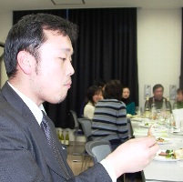 �E�ꂩ��삯���܂���